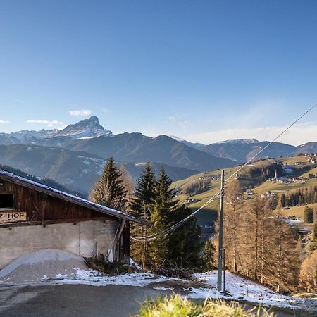 Maierhof Villa Ла Вале Екстериор снимка