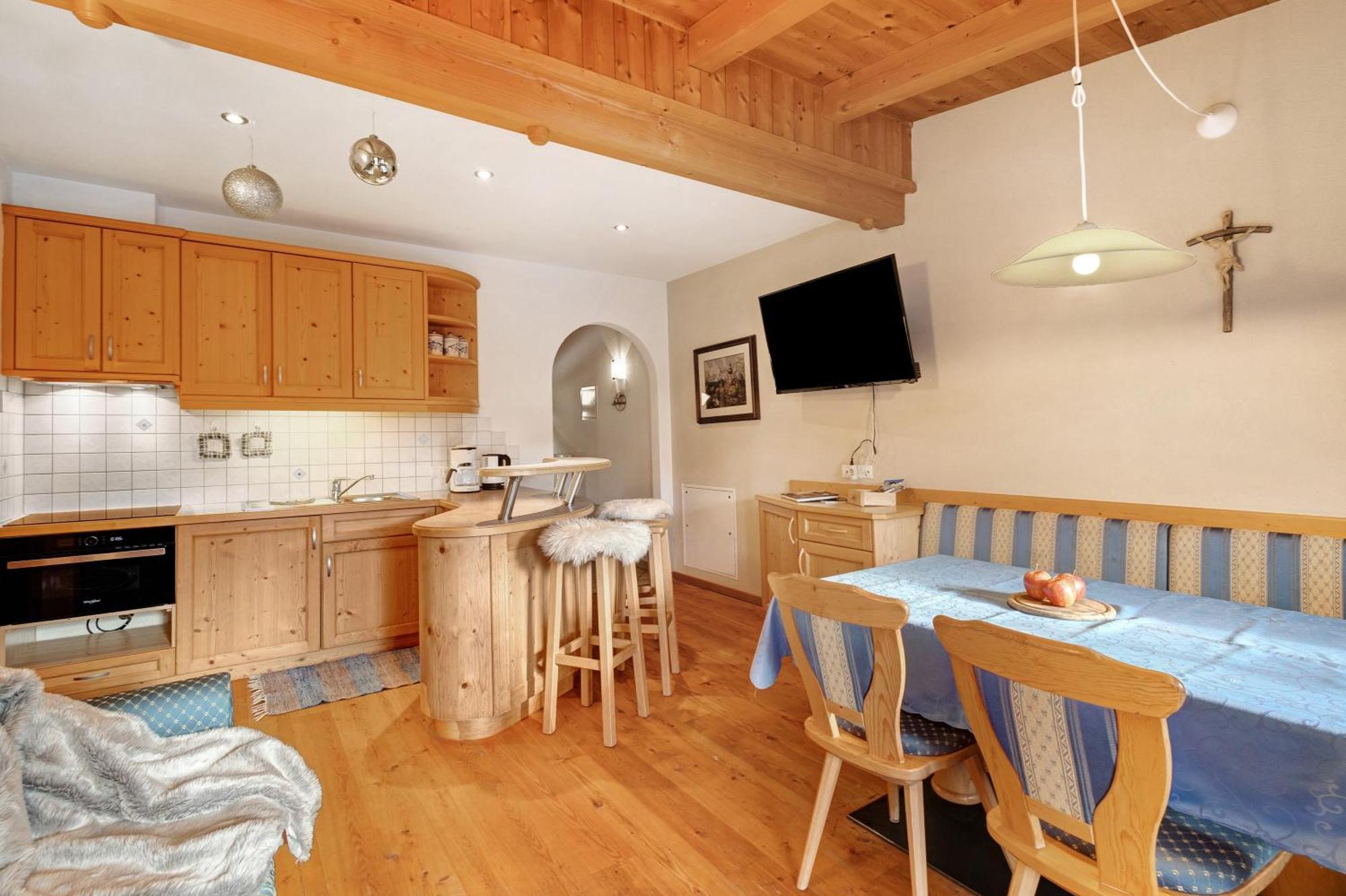 Maierhof Villa Ла Вале Екстериор снимка